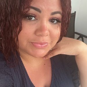 Hi! I’m Margarita. MBA student. Mom to 3 gorgeous kids & married to my soulmate!